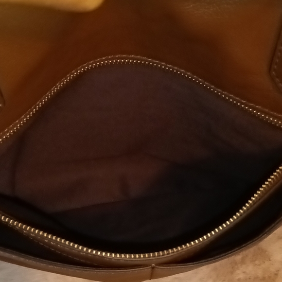 Fossil Tote - Picture 4 of 15